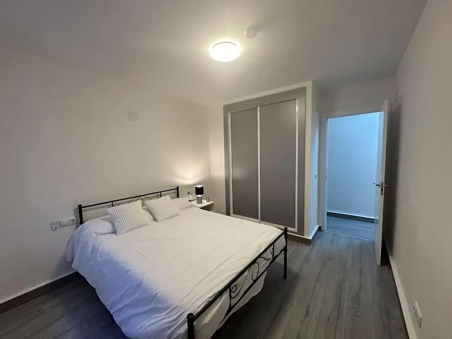 Cosy Apartment In Malaga 10' From The Beach - Rene